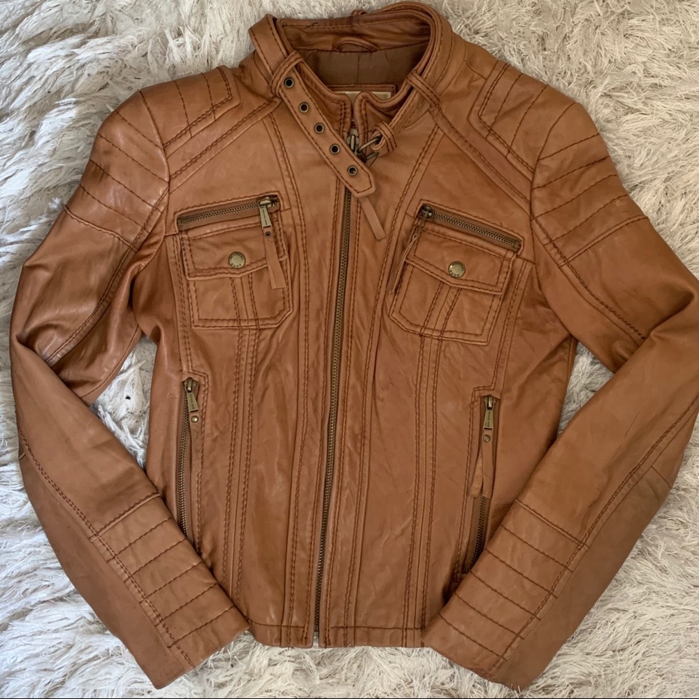 Luggage leather jacket
